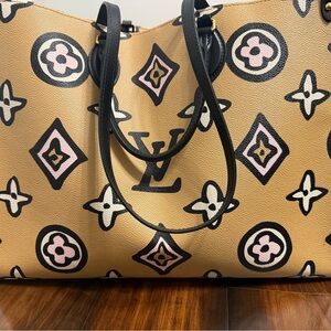 Louis Vuitton Beige and Black Tote